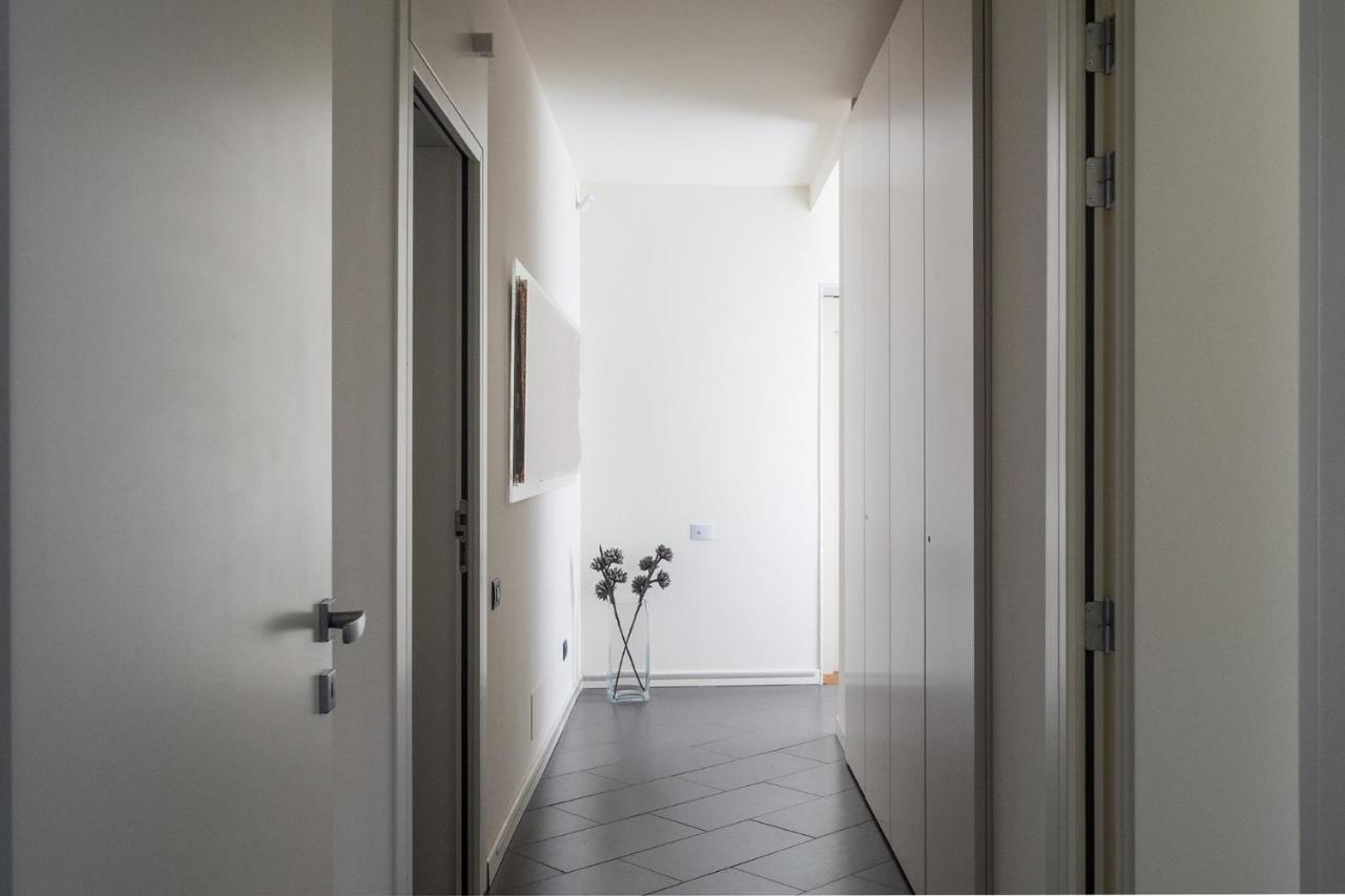 Foyer Rooms & Suites Affittacamere Cagliari Extérieur photo