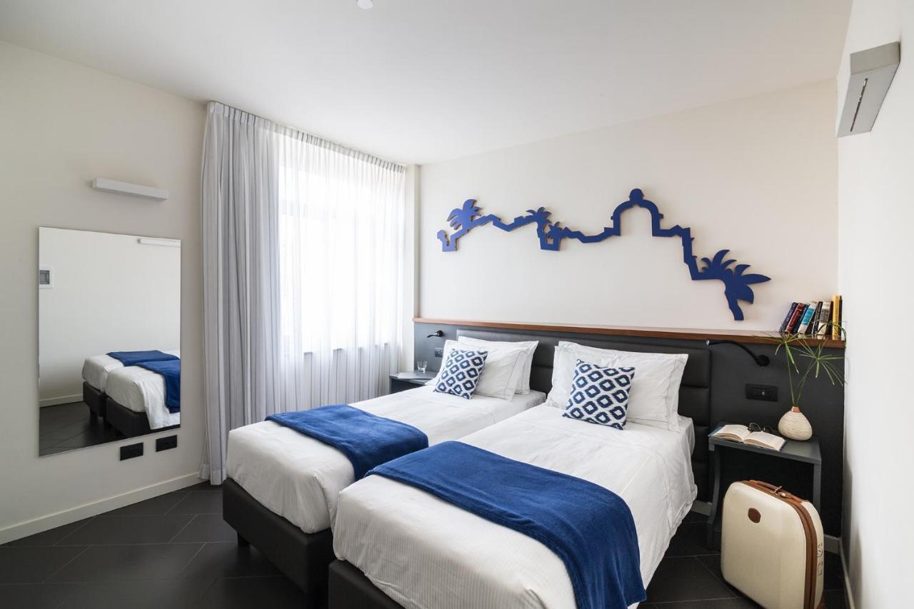 Foyer Rooms & Suites Affittacamere Cagliari Extérieur photo