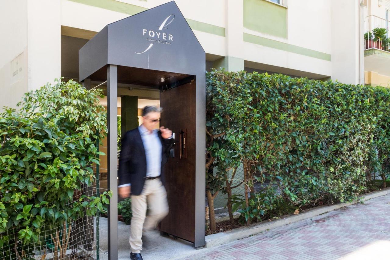 Foyer Rooms & Suites Affittacamere Cagliari Extérieur photo