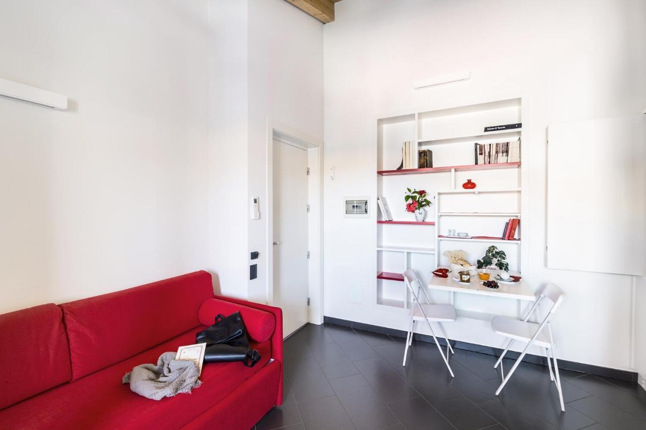 Foyer Rooms & Suites Affittacamere Cagliari Extérieur photo