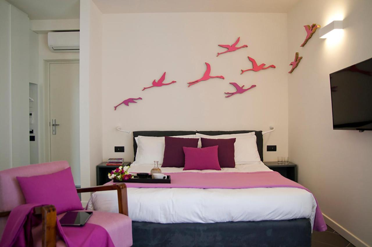 Foyer Rooms & Suites Affittacamere Cagliari Extérieur photo